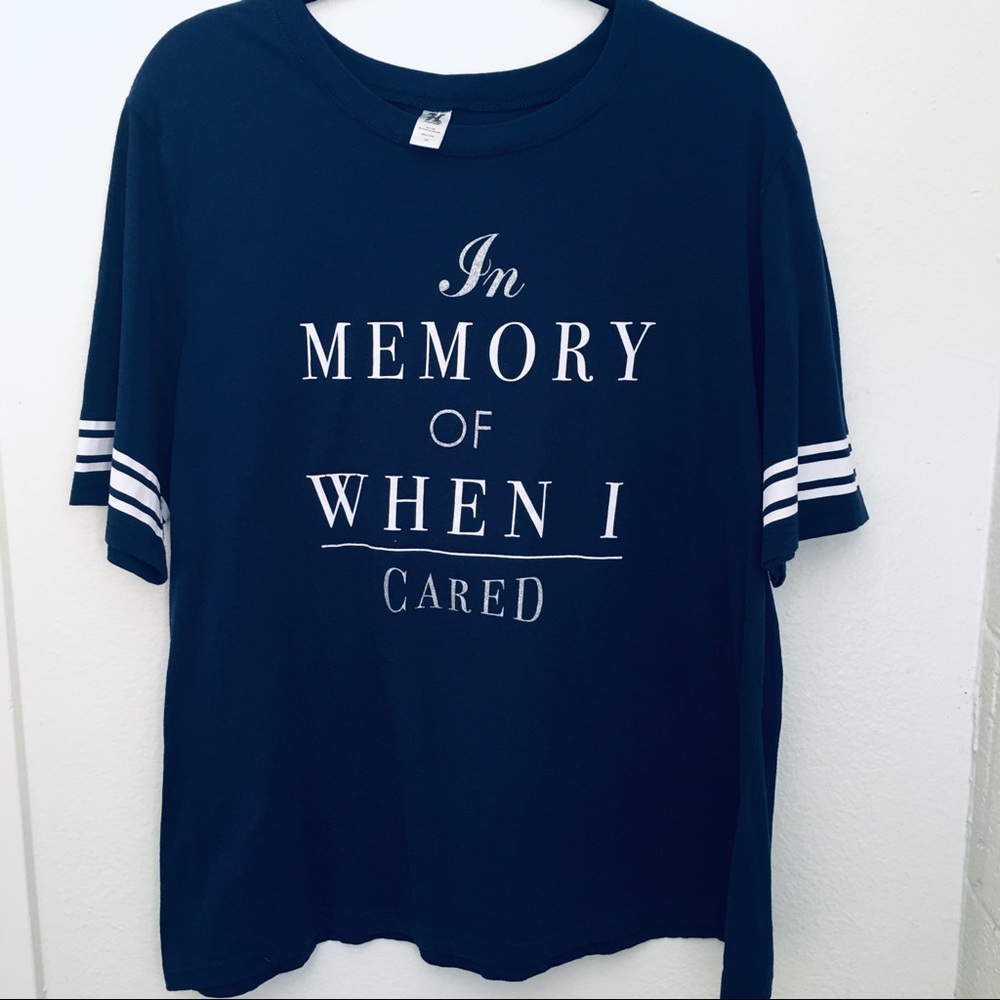 CUTE TEE💙